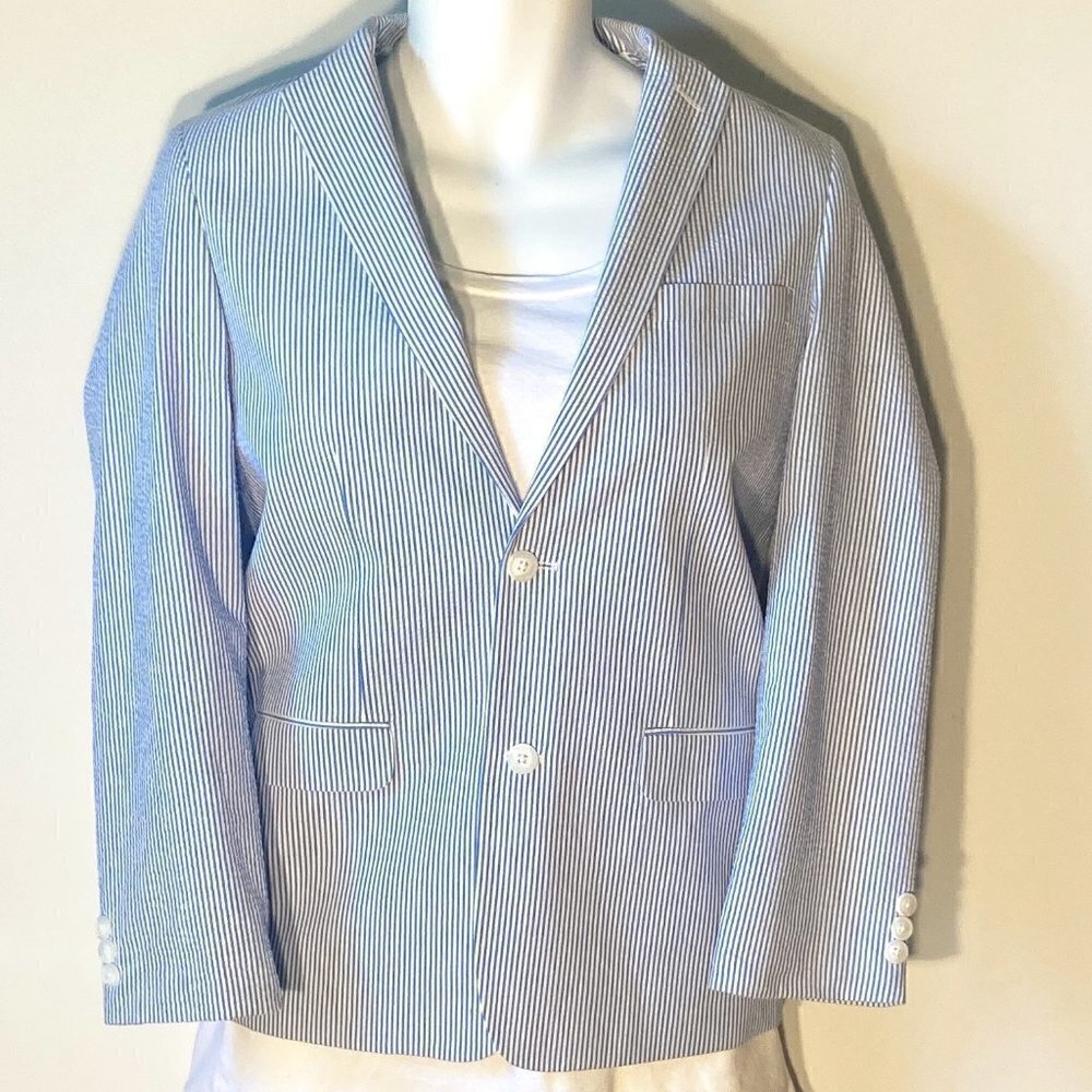 Class Club NWT SZ 14/16 Blue & White Tailored Classic seersucker blazer
